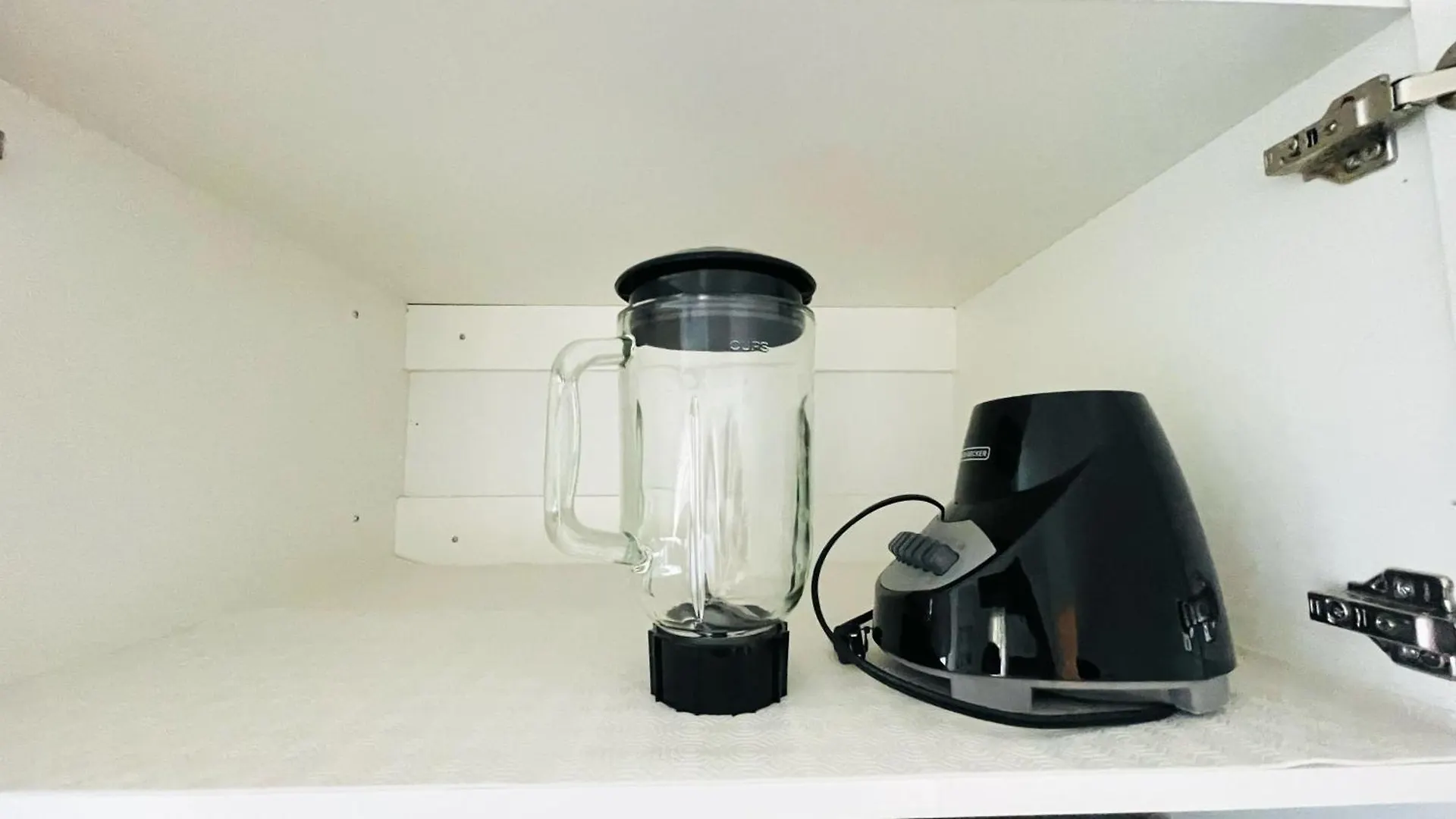 Amazing Home Near Toronto Airport With 2 Parking 0*,  Canada